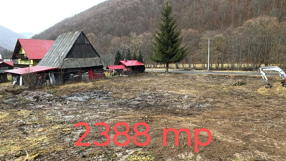Vând teren intravilan