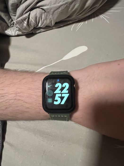 Apple watch 4 40mm gps