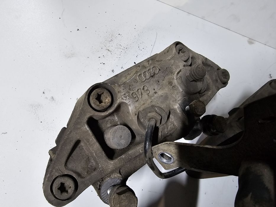 Etrieri fata Audi A6 C6 320mm