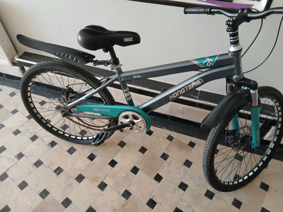 Заголовок:

Велосипед HONGTENG X6 26" | Отличное состояние | Торг