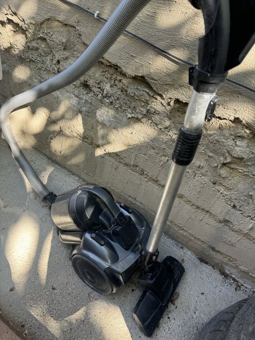 Пылесос Samsung бу продам