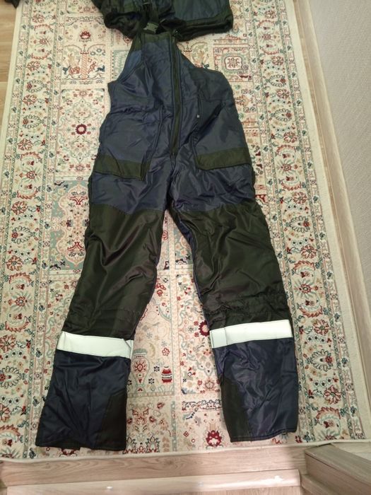 Продам зимнюю спецодежду