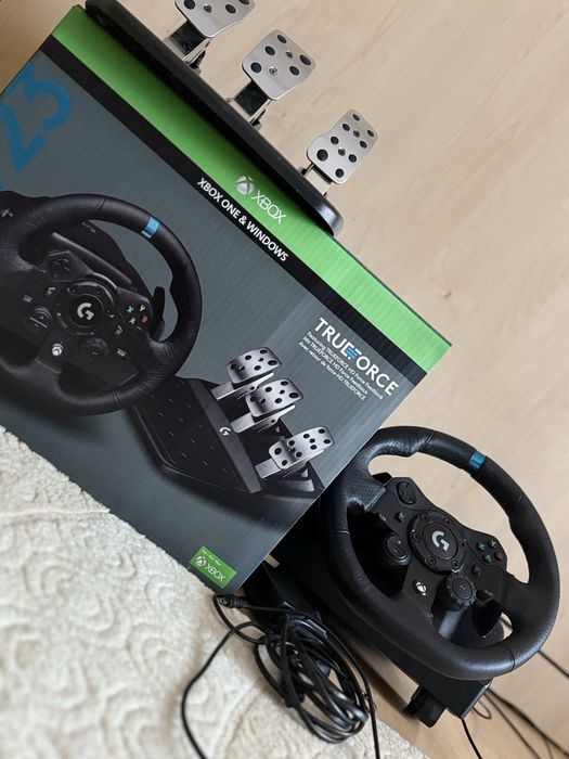 Volan Gaming Logitech G923 TrueForce || Xbox / Windows