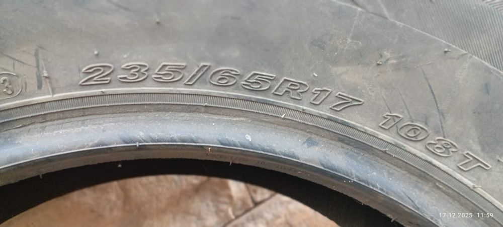 235/65 R17. Жағдайы жақсы.