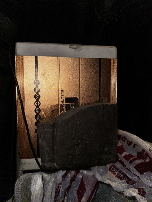 Серена сотилади 600 ват