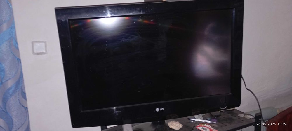 Телевизор LG 32LF15R