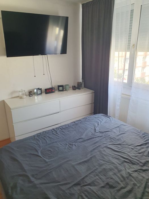 Vand apartament 3 camere