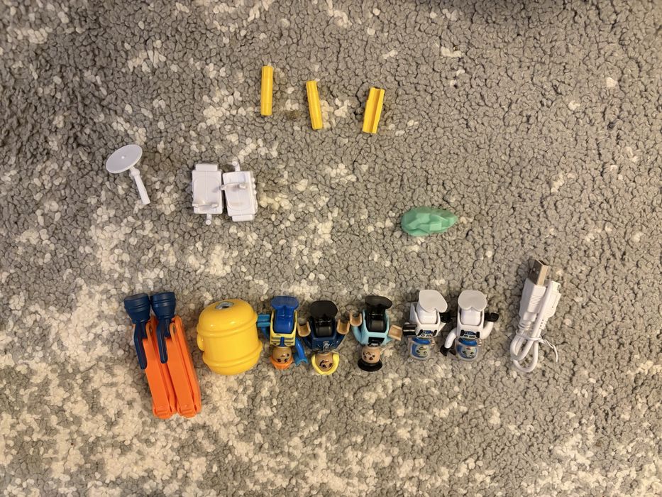 Sine si trenulete din lemn