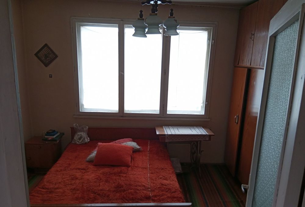 Продава се Етаж от къща в Кюстендил, Център - 63 кв.м за 401 €/кв.м - Снимка #2