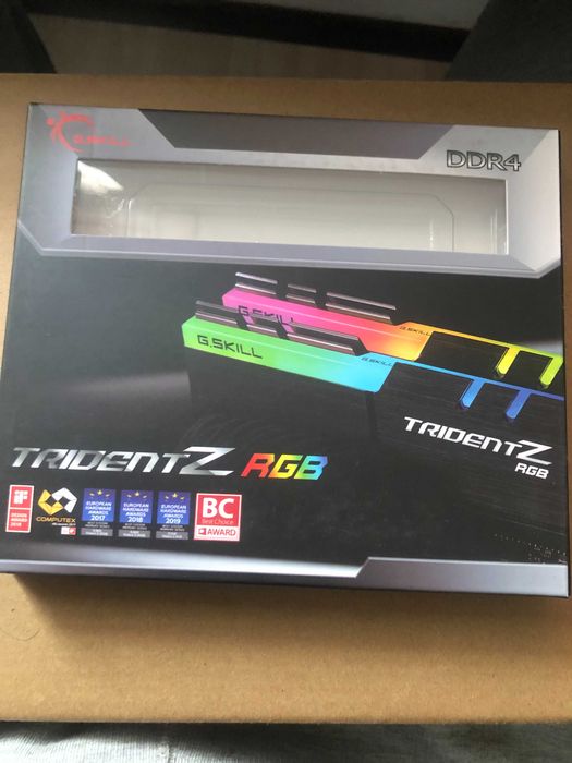 4K PC за стабилен гейминг - RTX 4090, 64GB RAM + 4к Монитор (240Hz)