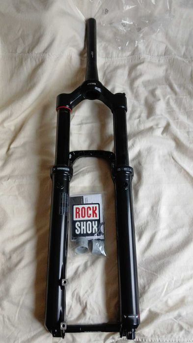 Furca Rock shox lyrik base 29er 160mm 15x110 boost noua