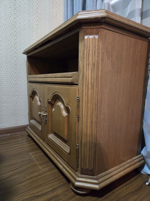 Тумба под телевизор