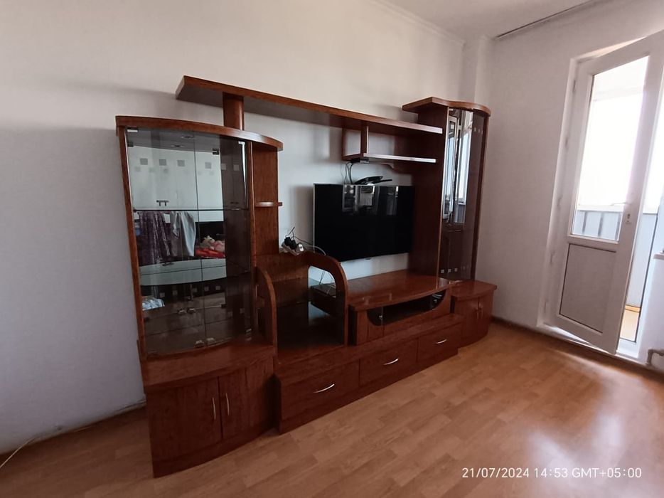 Горка для гостиной