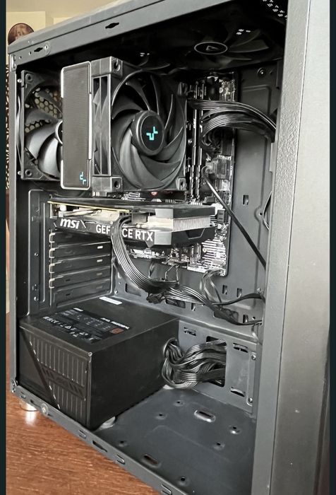 Пълен Gaming Setup