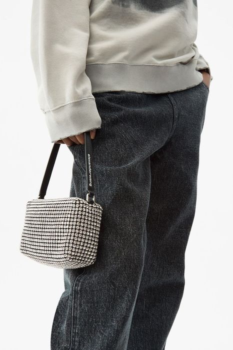 Сумочка под Alexander Wang