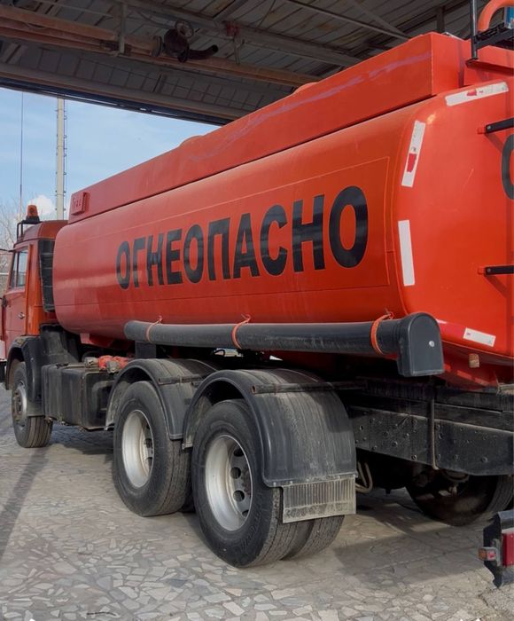 Kamaz benzovoz  sotiladi!