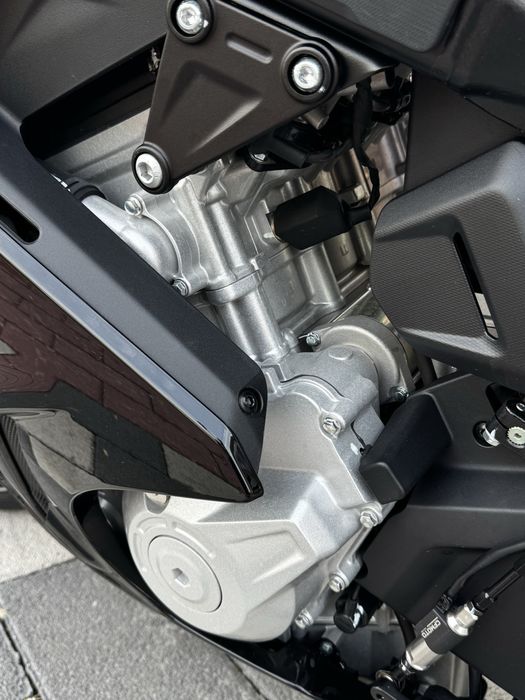 Cf moto 675sr-r 2025