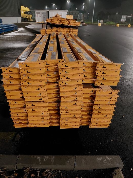 Vand rafturi industriale H 8m