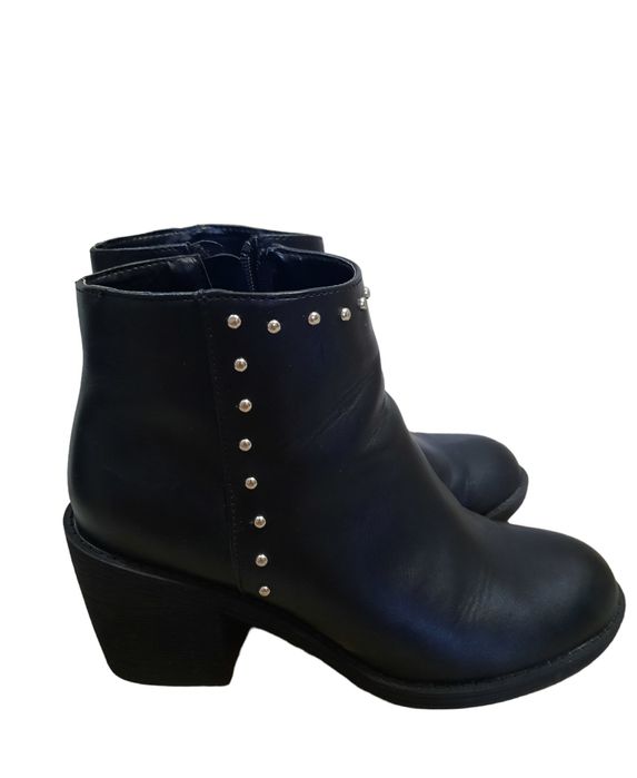 Продам осенние полусапожки