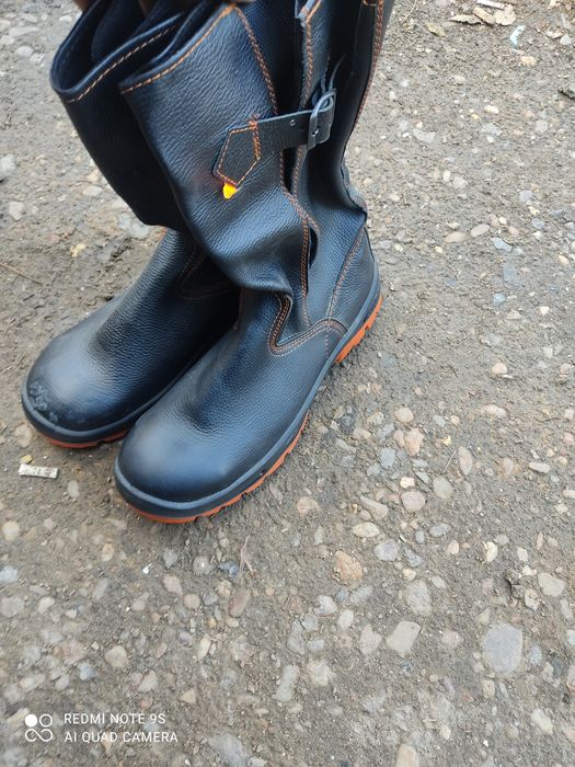 Продам сапоги 45 размер