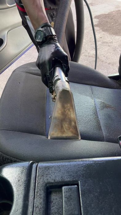 Профессиональная Химчистка автомобиля
