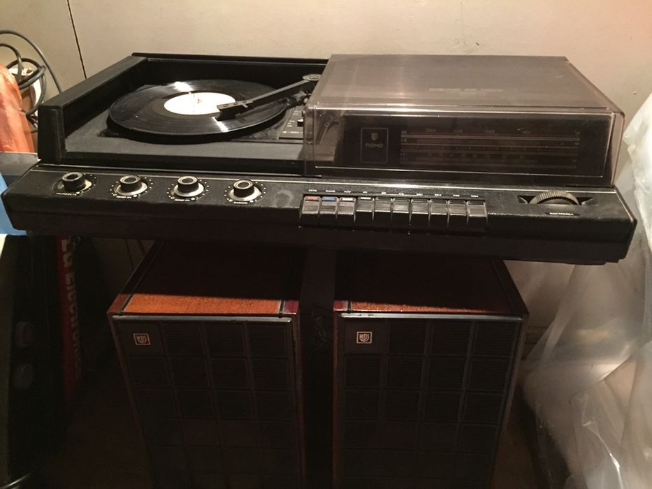 Проигрыватель -Раритет