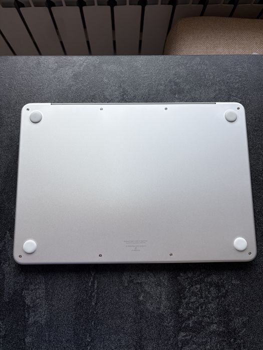 Macbook neo silver 512 3 цикла акб