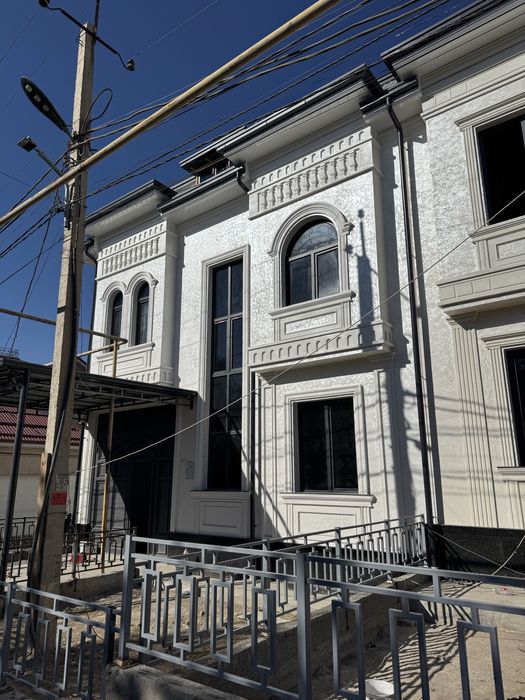 Продаётся коттедж в Юнусабадском районе махалла Исламабад Барака