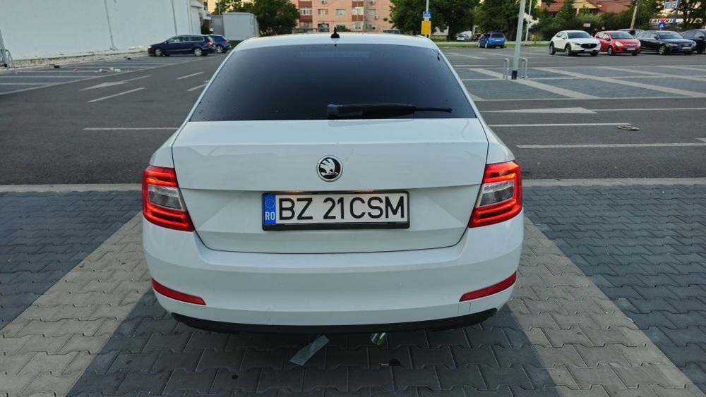 SKODA Octavia 2016 — imagine 5