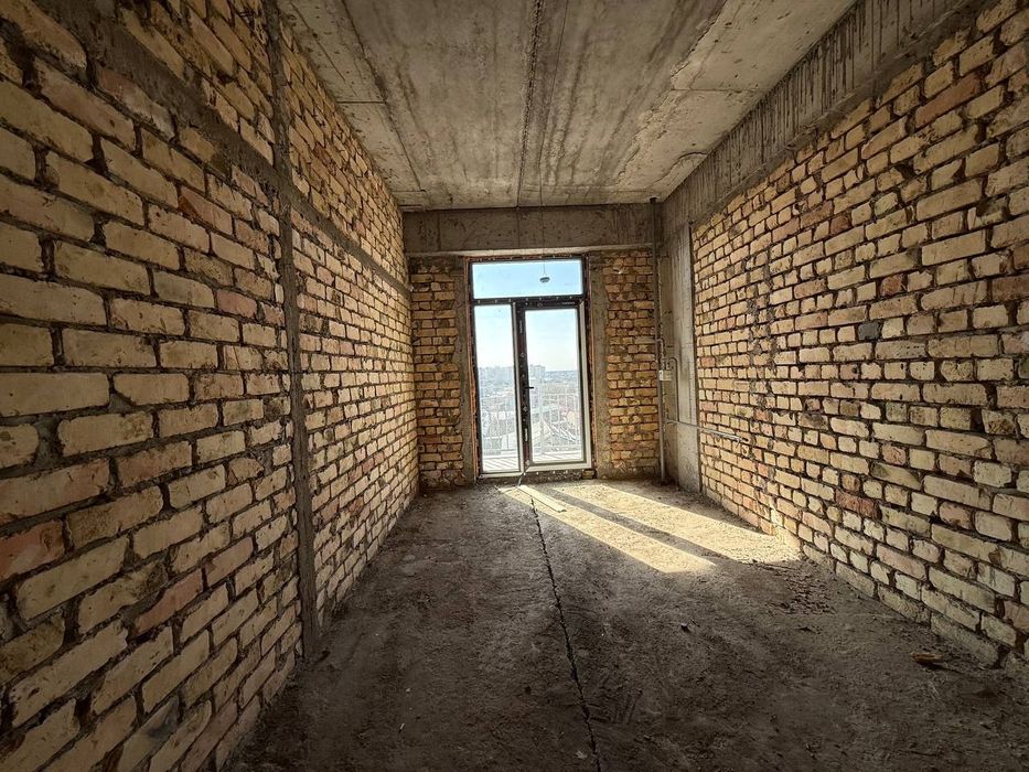 Срочная продажа 2-х комнатная 63 м2 коробка улица Фергана Йули