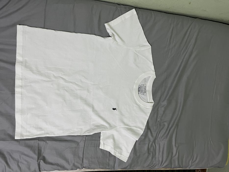 Oq polo bir martayam kiyilmagan xitoydan keldi sotvoman XL