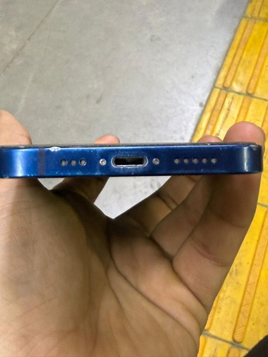 Продам айфон 12 256гб