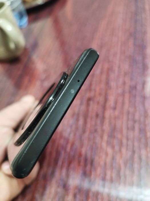 Отдам телефон в хорошие руки