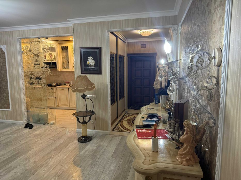 Продам 3 ком квартиру