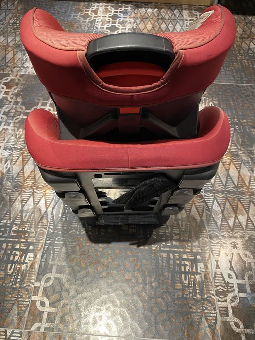 Scaun auto copii Joie 0–25 kg (0+7/8 ani) – SH, stare buna