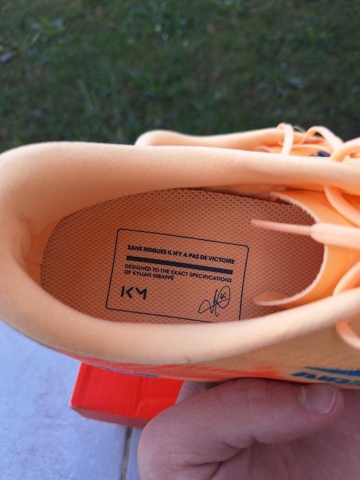 Nike Zoom Mercurial Vapor 16 Academy "Kylian Mbappé" FG/MG