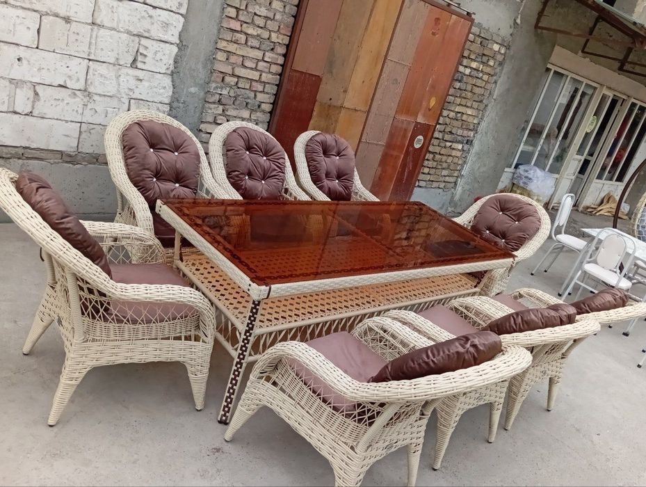 Sifatli toqima stol stullar