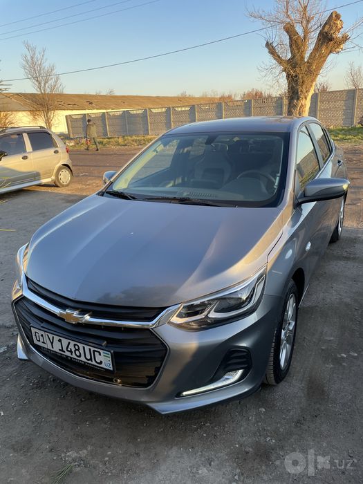 Продам свой Onix Premier 2 TURBO