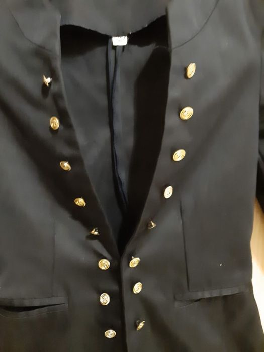 Пиджак продам 42 размер