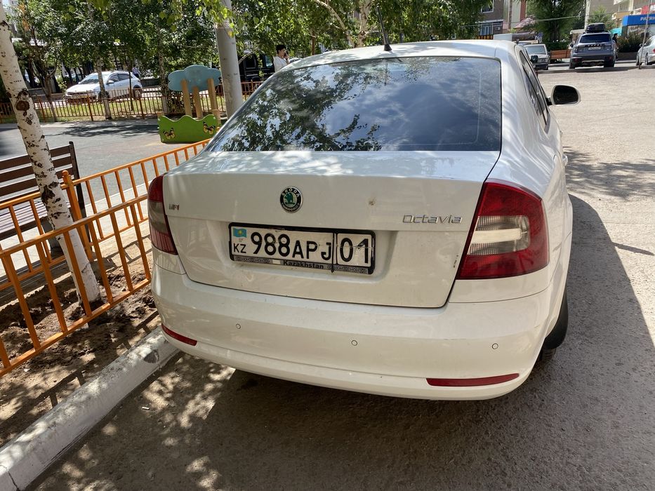 Продам автомобиль skoda octavia