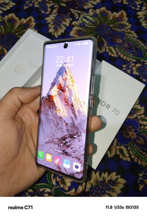 Honor 70 телефон