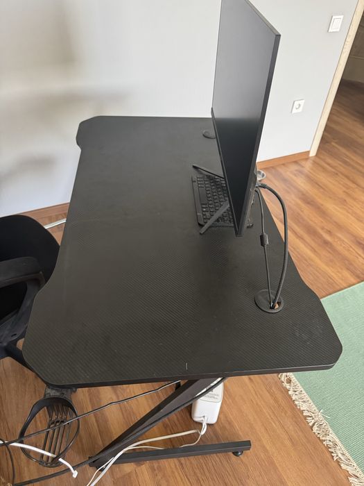 Стол компьютерный Defender