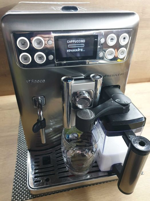 Saeco Exprelia EVO - с кана за мляко и БГ меню