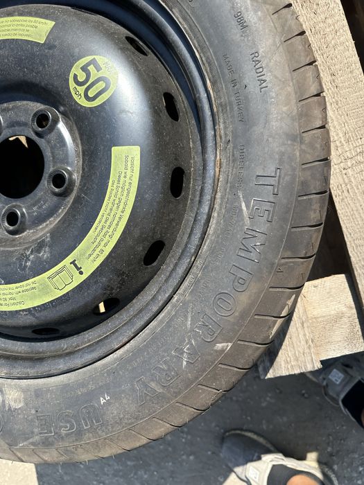 Резервна гума патерица за Mercedes 125 90 16 B C класа w245 Et32