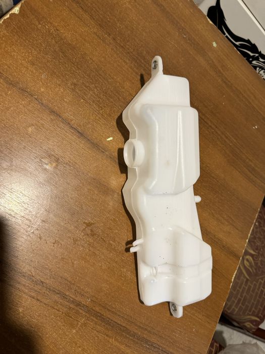 расширителный бачок радиатора камри 50/55