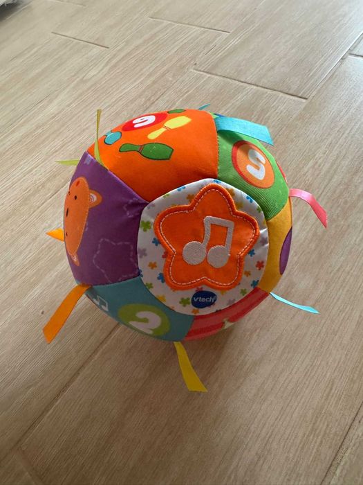 Vtech jucarie interactiva copii. Minge muzicala moale si distractiva