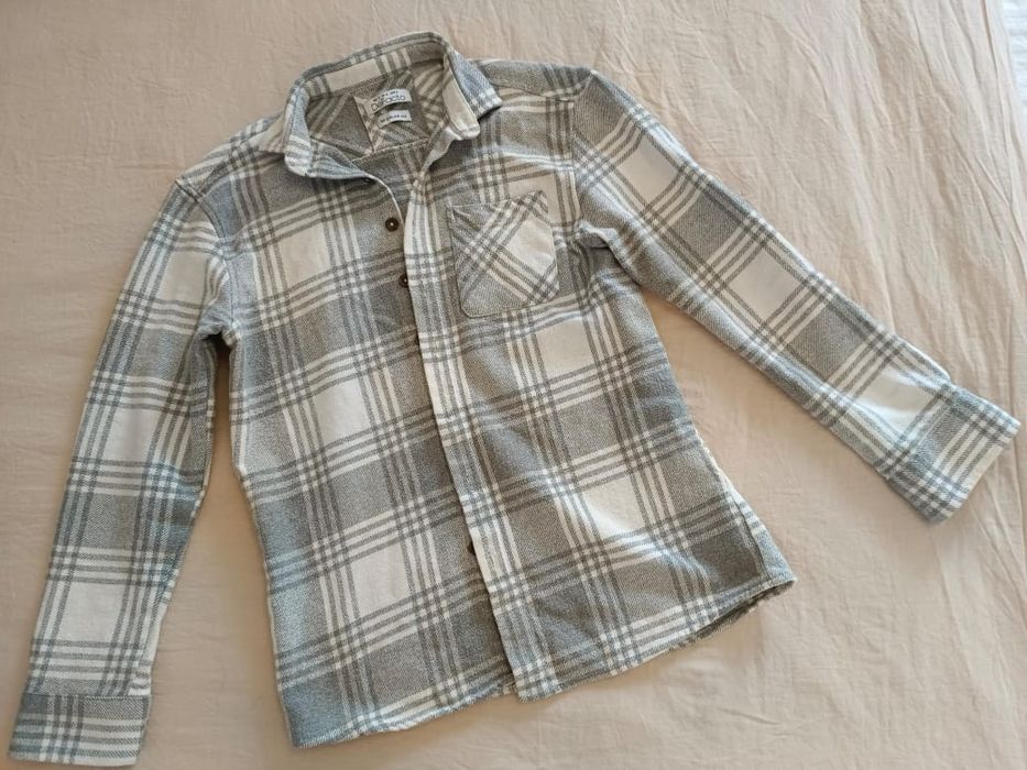 Продам одежду в хорошем состоянии. Бу