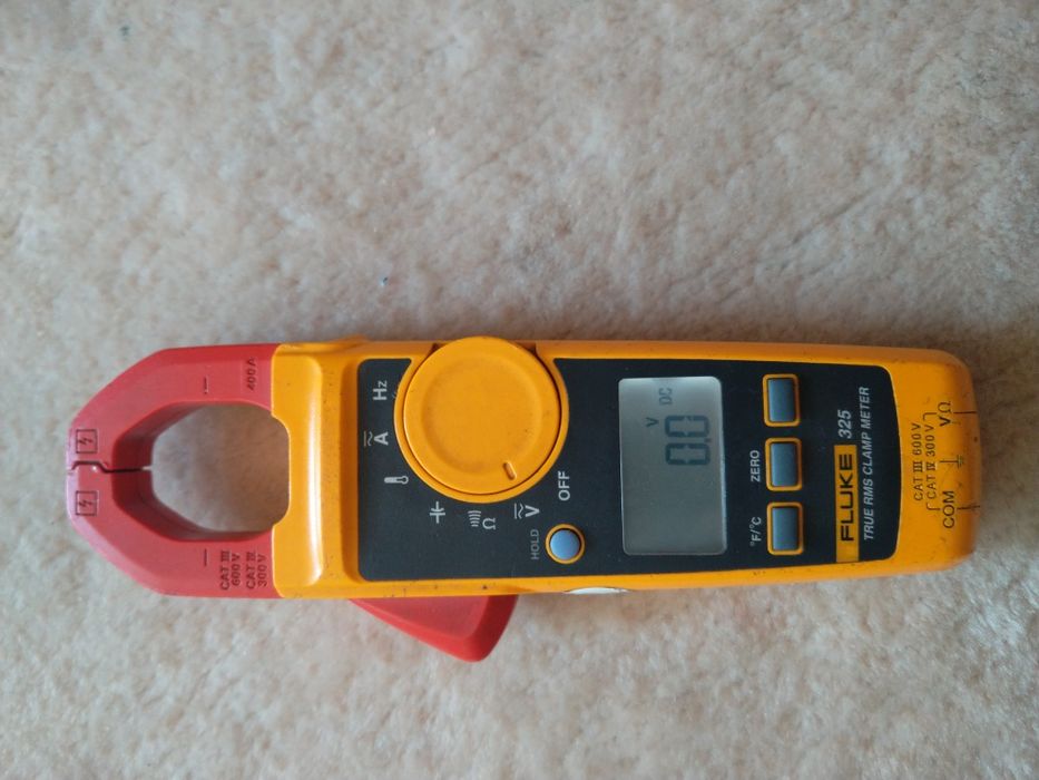 Fluke 325 thrue RMS AC/DC
Оригинал!