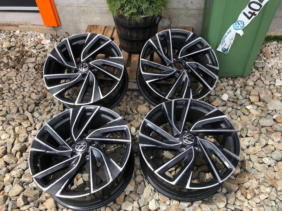 Голф 8 2.0тди гтд НА ЧАСТИ