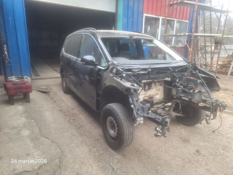 Vw Sharan  avariat